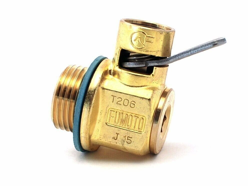 Fumoto T206 - 7/8"-14 UNF Quick Oil Drain Valve for Mack and Volvo Heavy Trucks