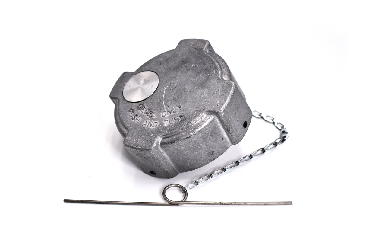 MVP 1/4 Turn Style Aluminum Fuel Cap for Freightliner Repl 03-37017-000 / Gas Cap